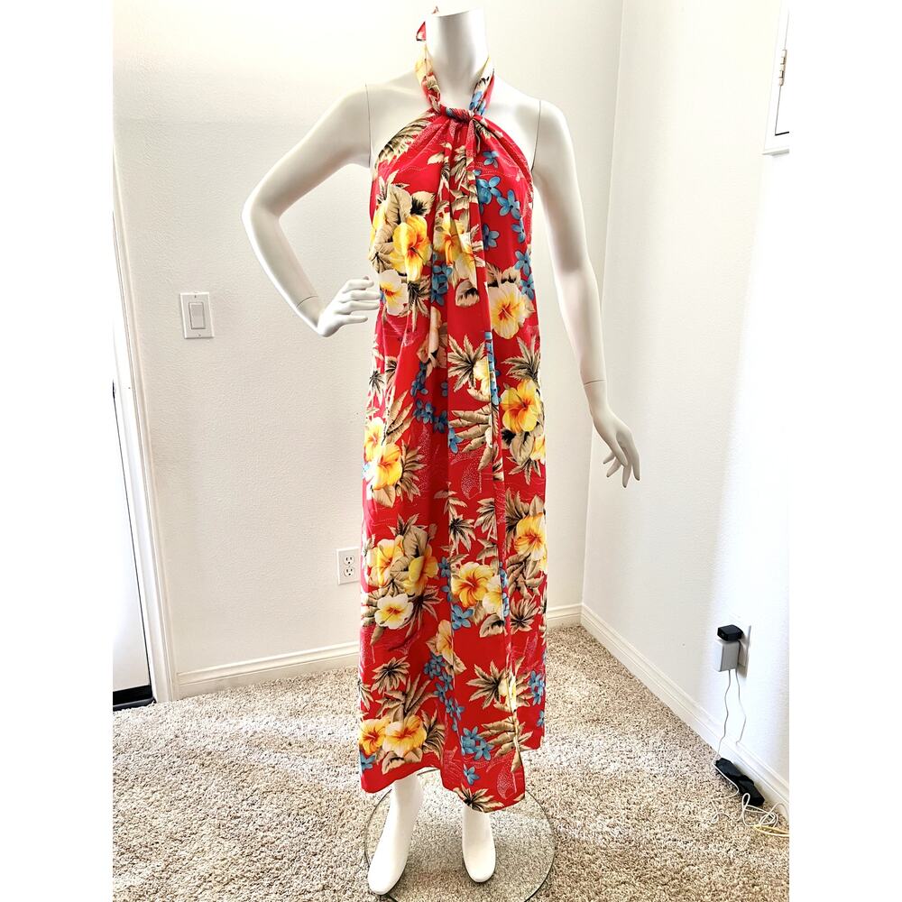 vintage 1980s red island floral print Hawaiian luau wrap halter dress / Medium